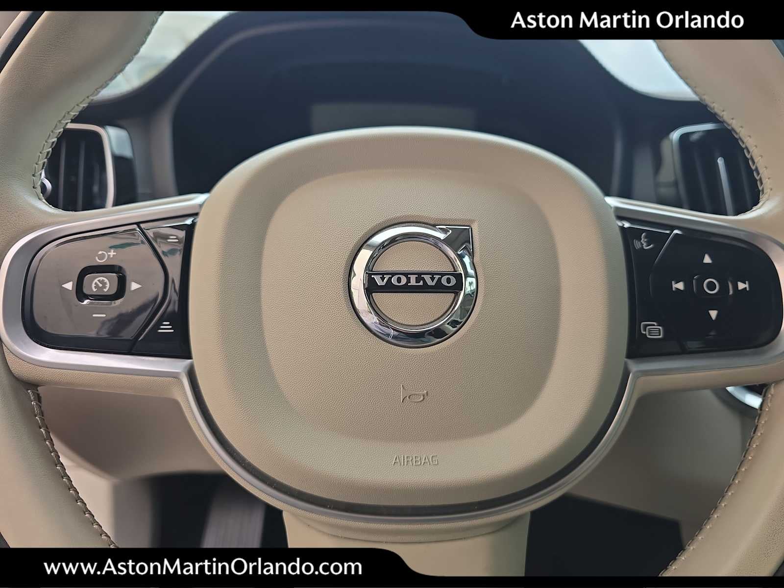 2022 Volvo S60 Inscription