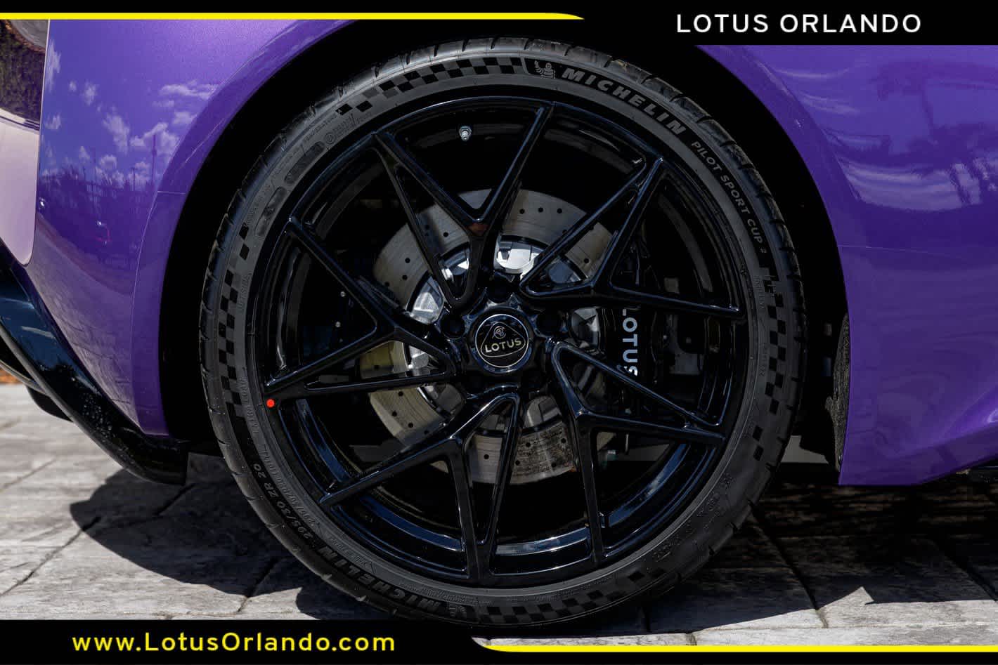 2026 Lotus Emira V6 SE