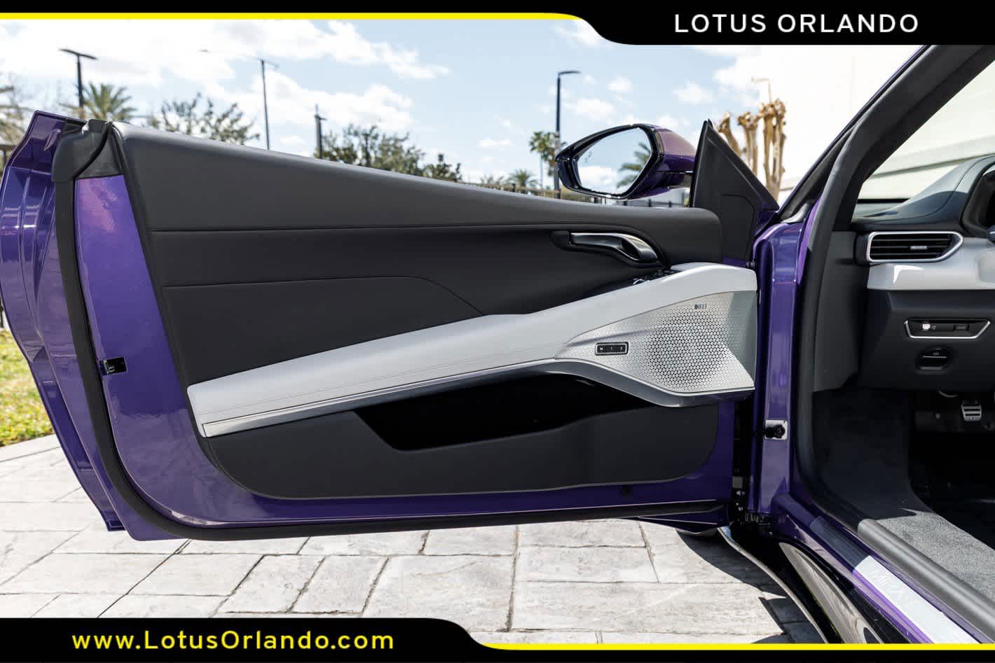 2026 Lotus Emira V6 SE