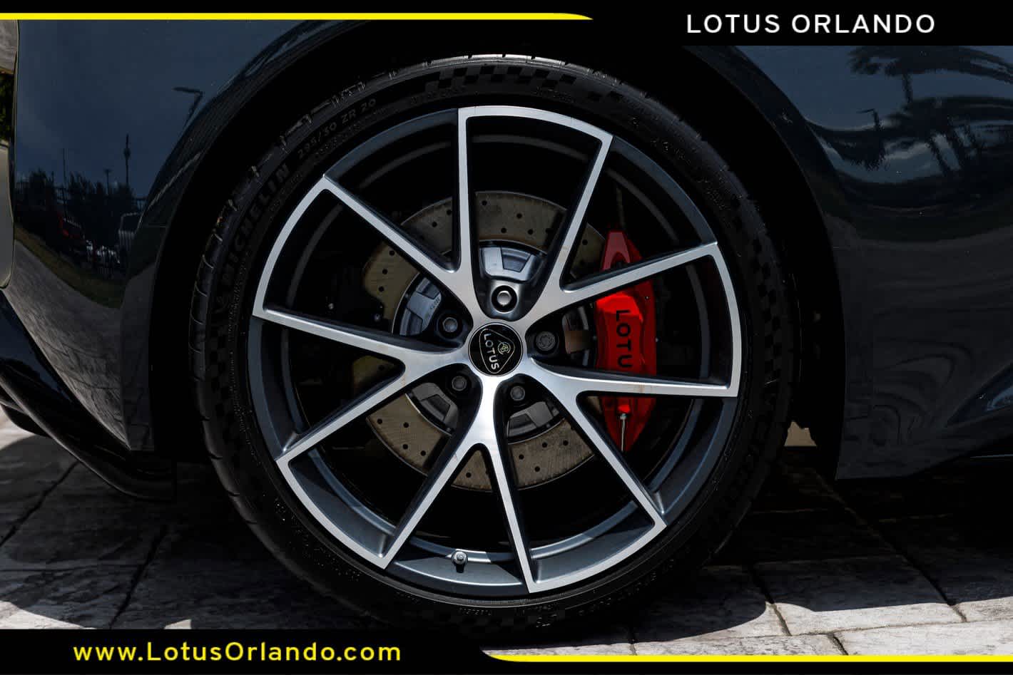2026 Lotus Emira V6 SE