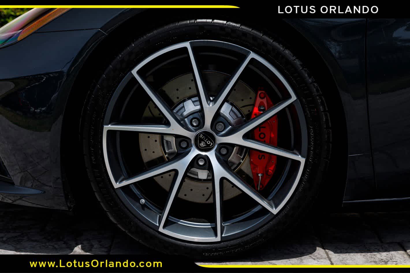 2026 Lotus Emira V6 SE