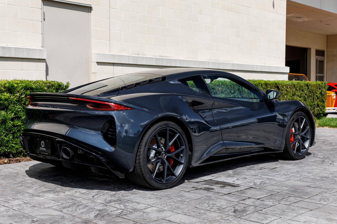2027 Lotus EMIRA V6 SE