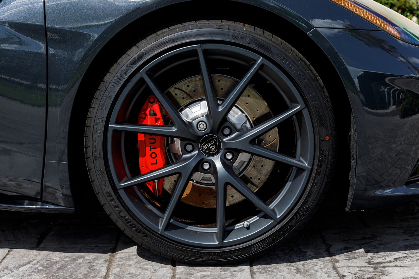 2027 Lotus EMIRA V6 SE