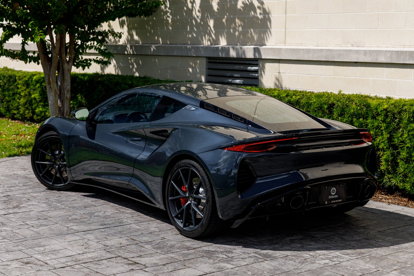 2027 Lotus EMIRA V6 SE
