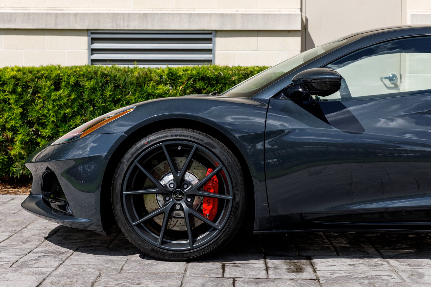 2027 Lotus EMIRA V6 SE