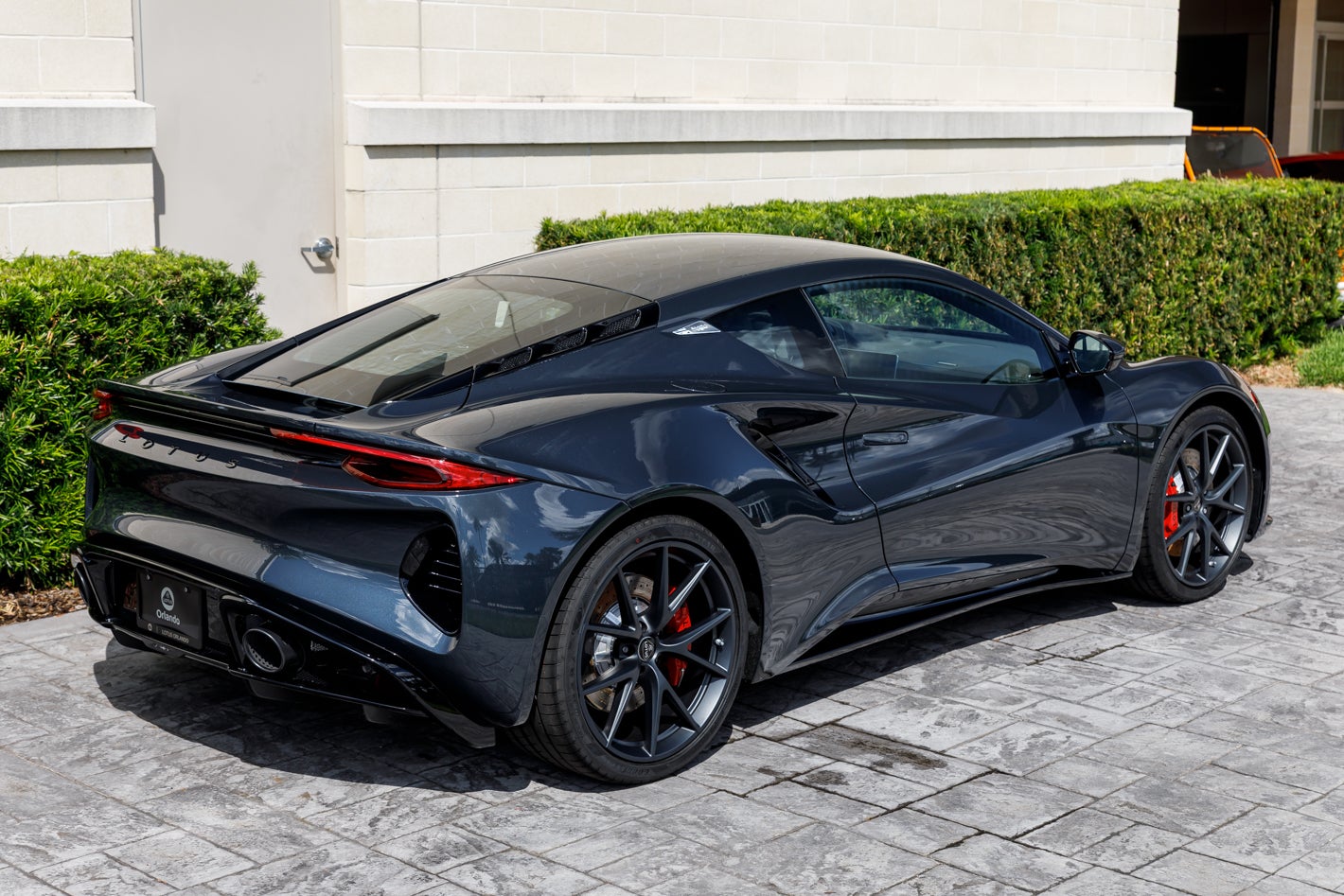 2027 Lotus EMIRA V6 SE