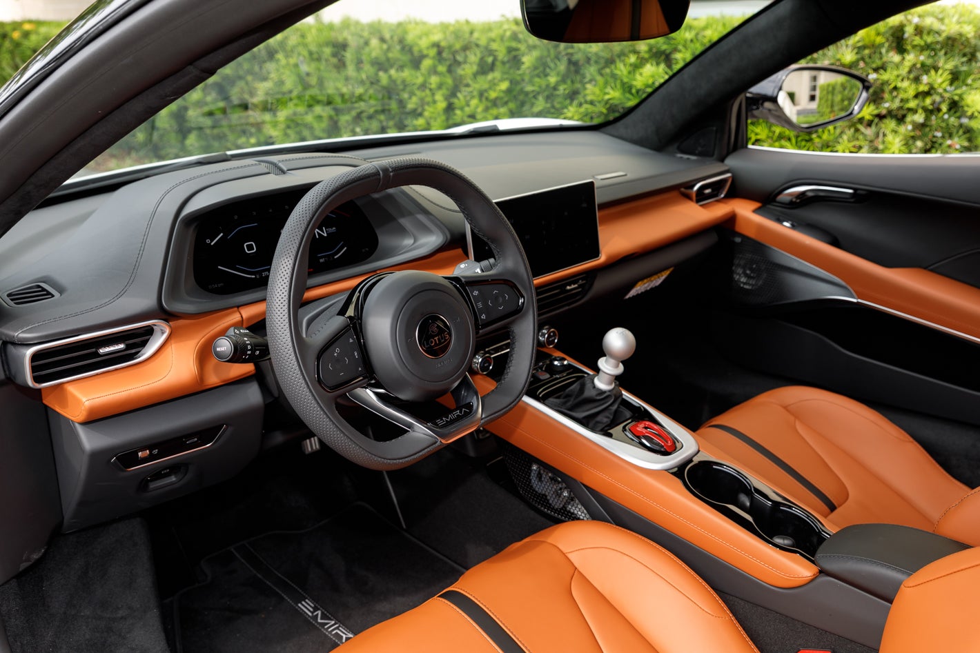 2027 Lotus EMIRA V6 SE