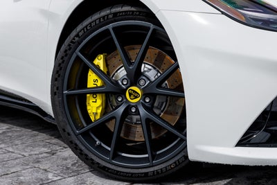 2027 Lotus EMIRA V6 SE