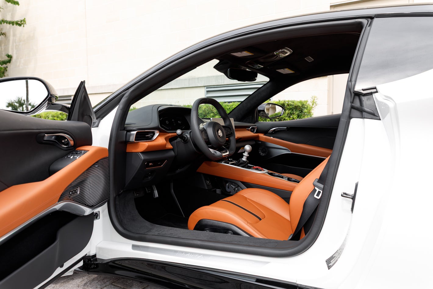 2027 Lotus EMIRA V6 SE