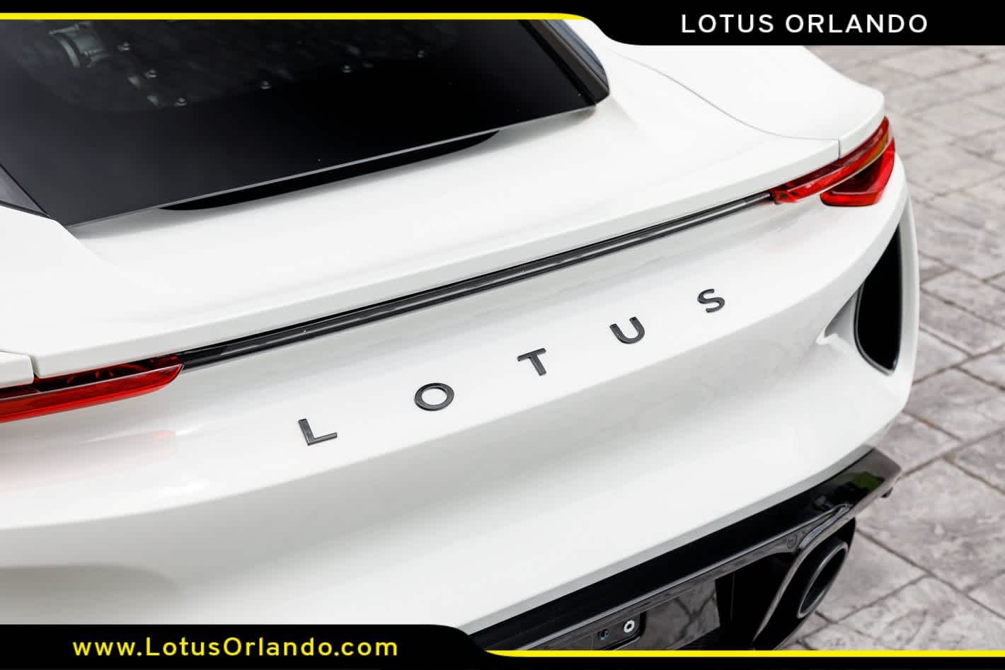 2026 Lotus Emira V6 SE