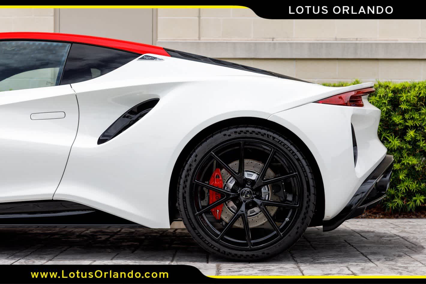 2026 Lotus Emira V6 SE