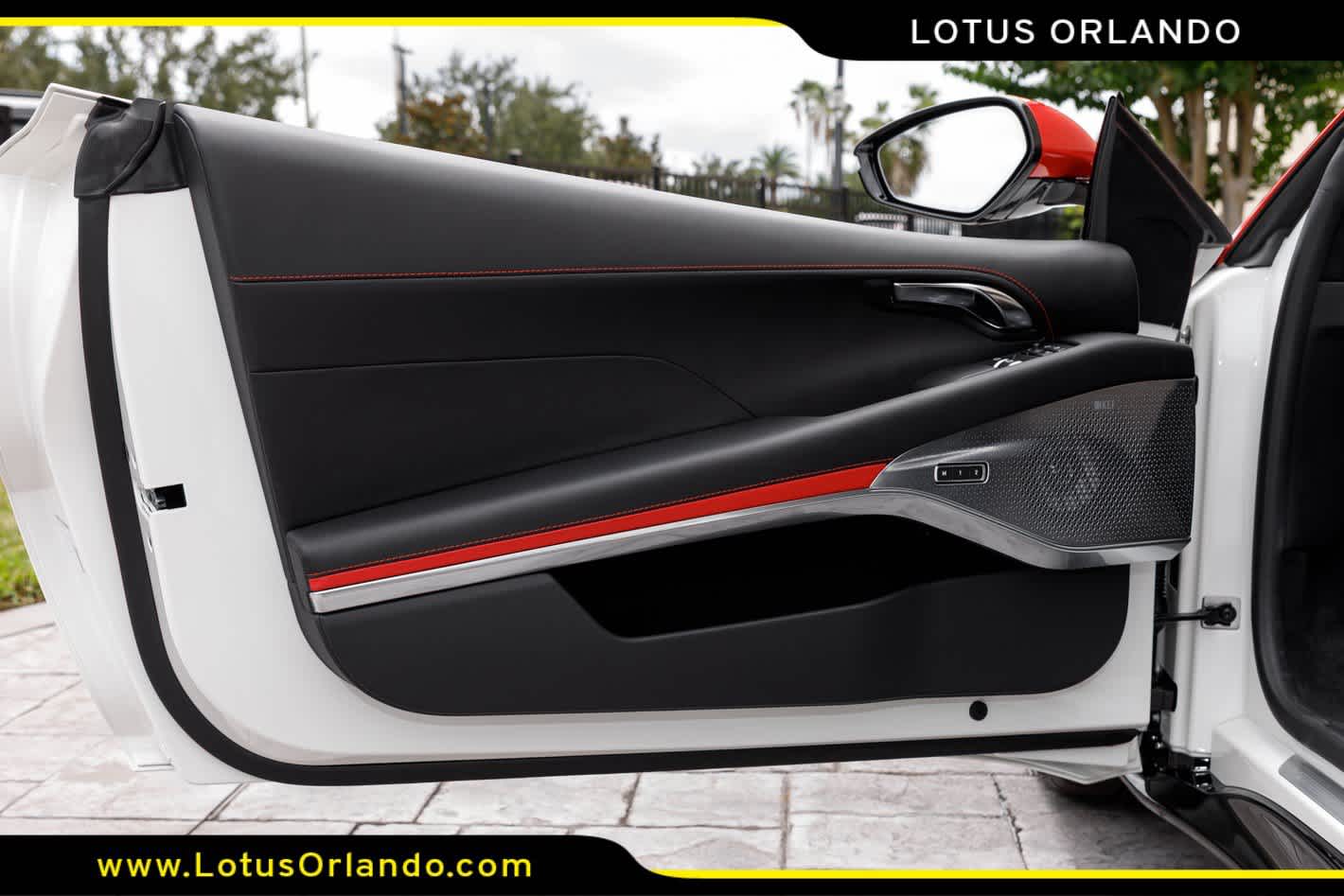 2026 Lotus Emira V6 SE