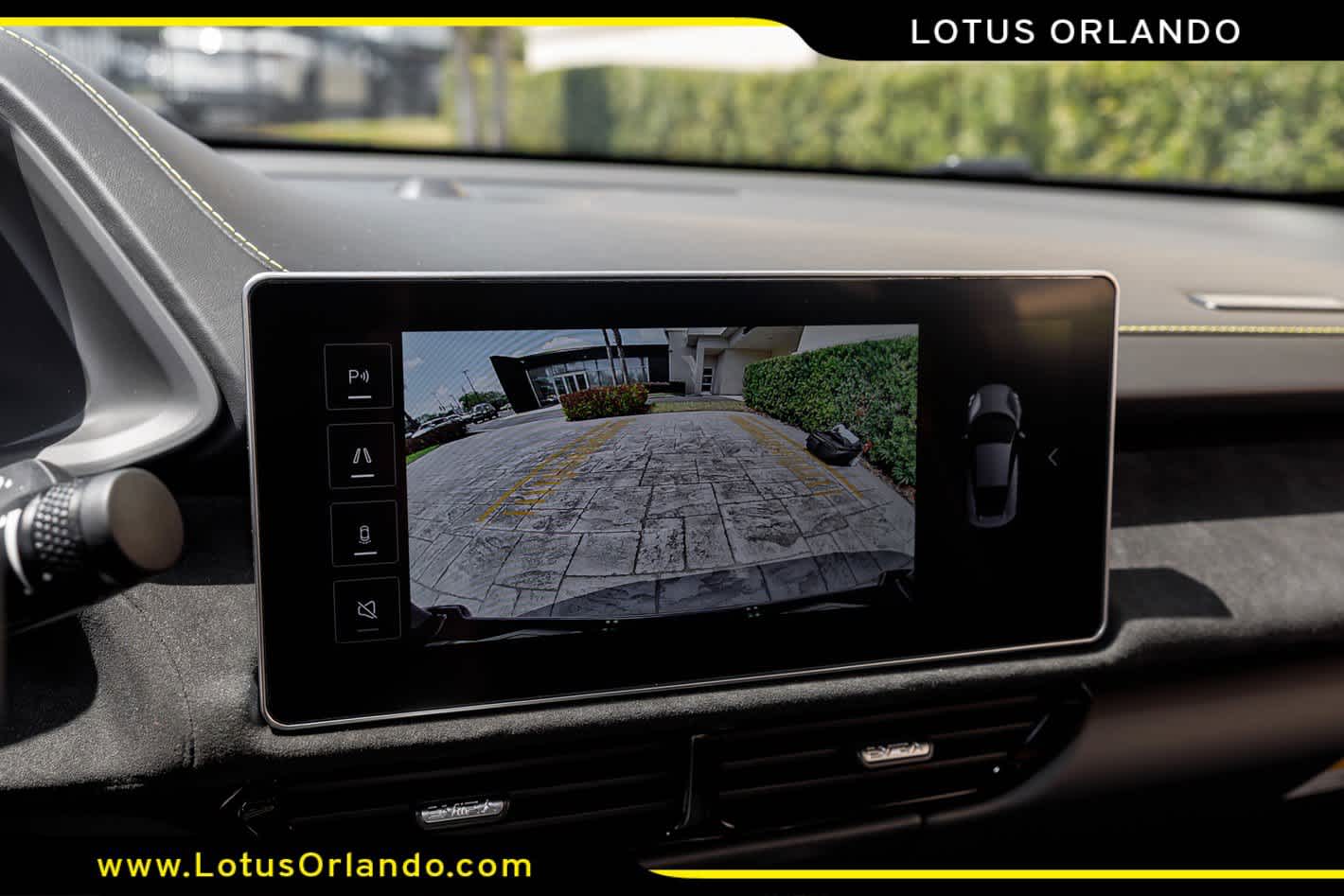 2026 Lotus Emira V6 SE