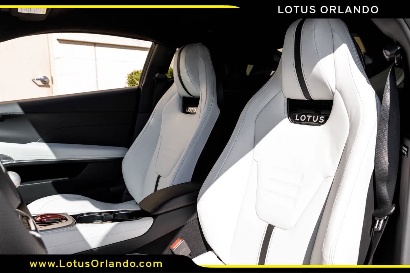 2026 Lotus Emira V6 SE