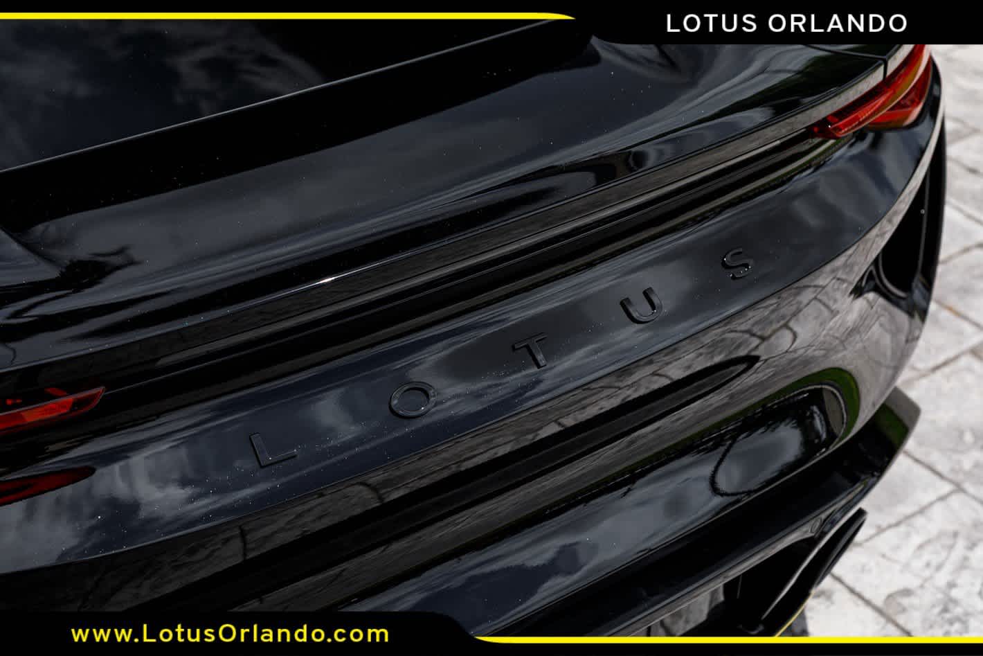 2026 Lotus Emira V6 SE Racing Line