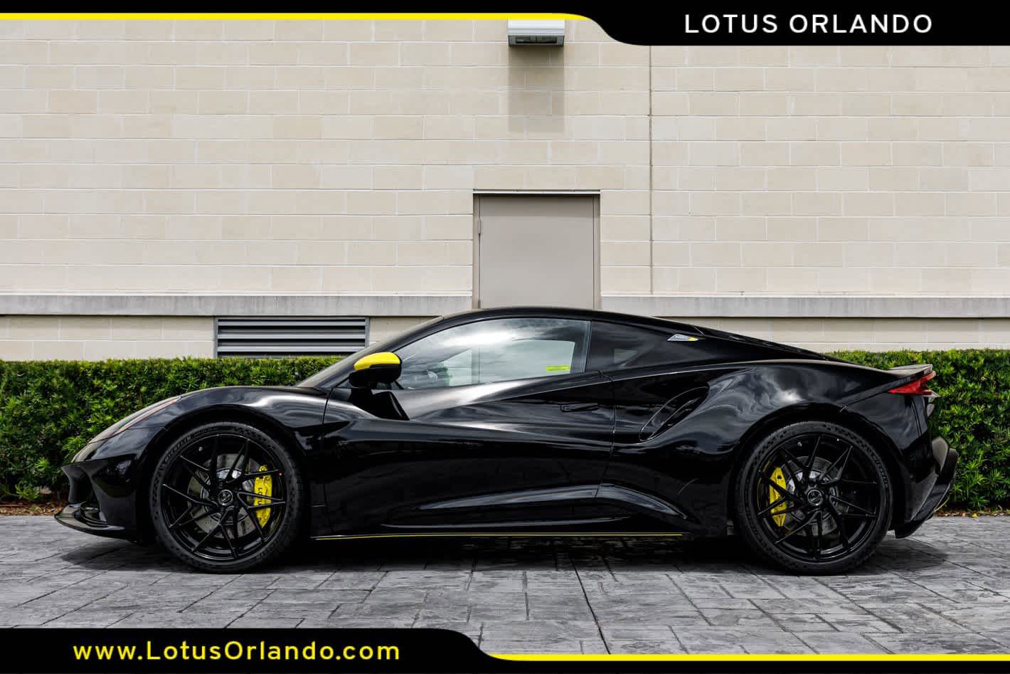 2026 Lotus Emira V6 SE Racing Line