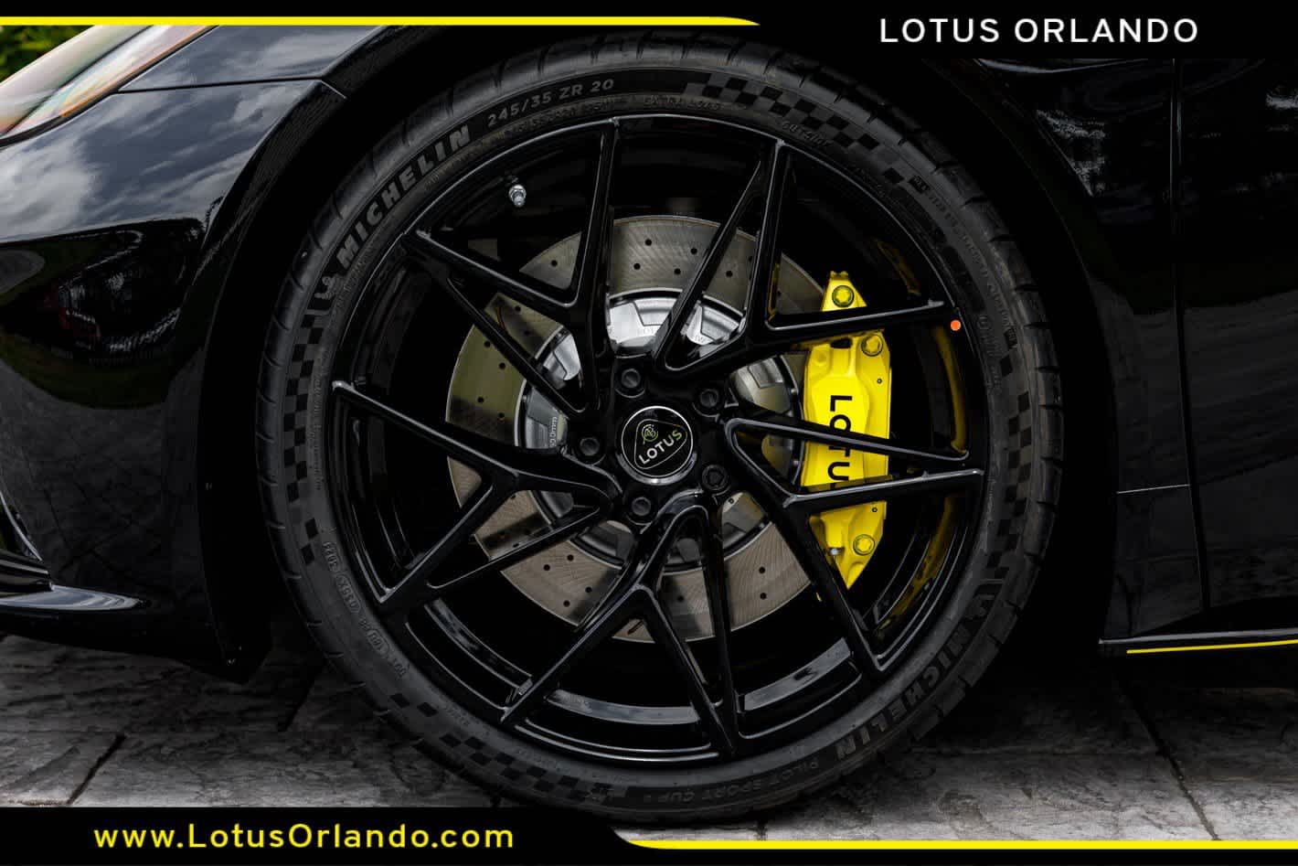 2026 Lotus Emira V6 SE Racing Line