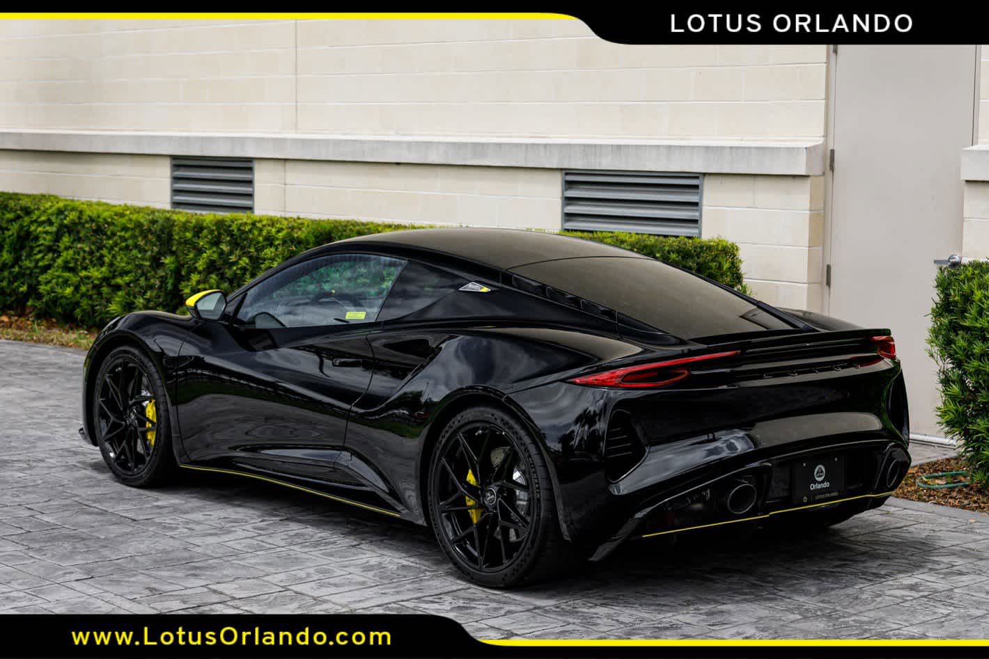 2026 Lotus Emira V6 SE Racing Line