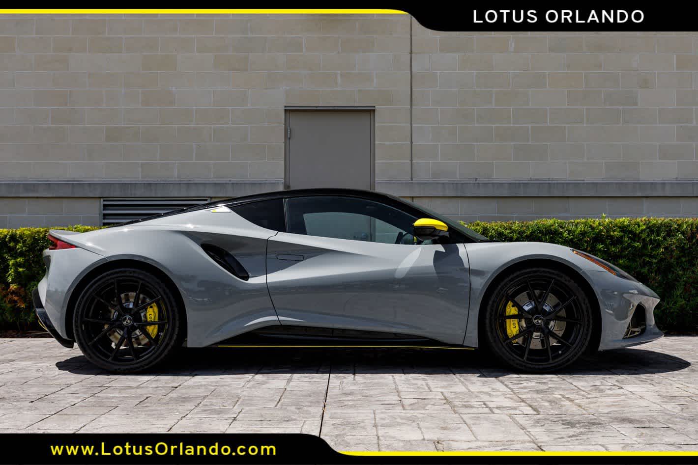 2026 Lotus Emira V6 SE Racing Line