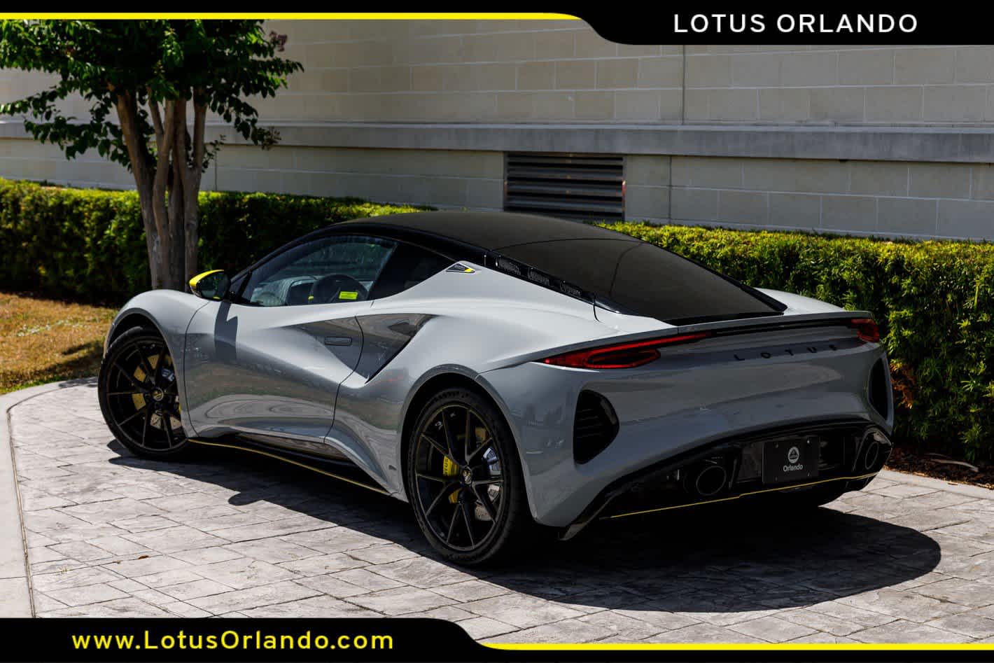 2026 Lotus Emira V6 SE Racing Line