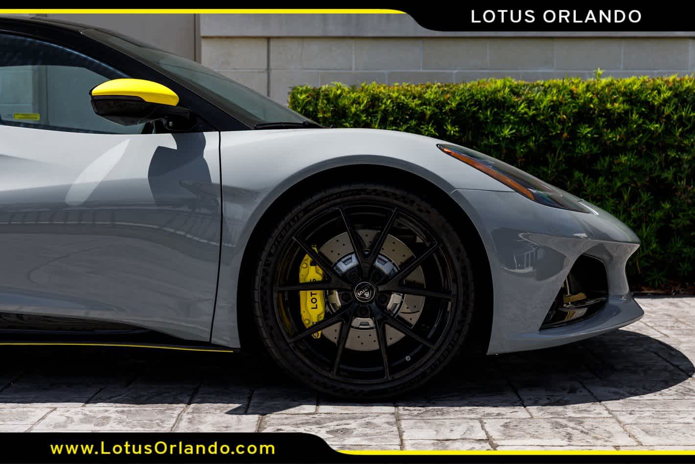 2026 Lotus Emira V6 SE Racing Line