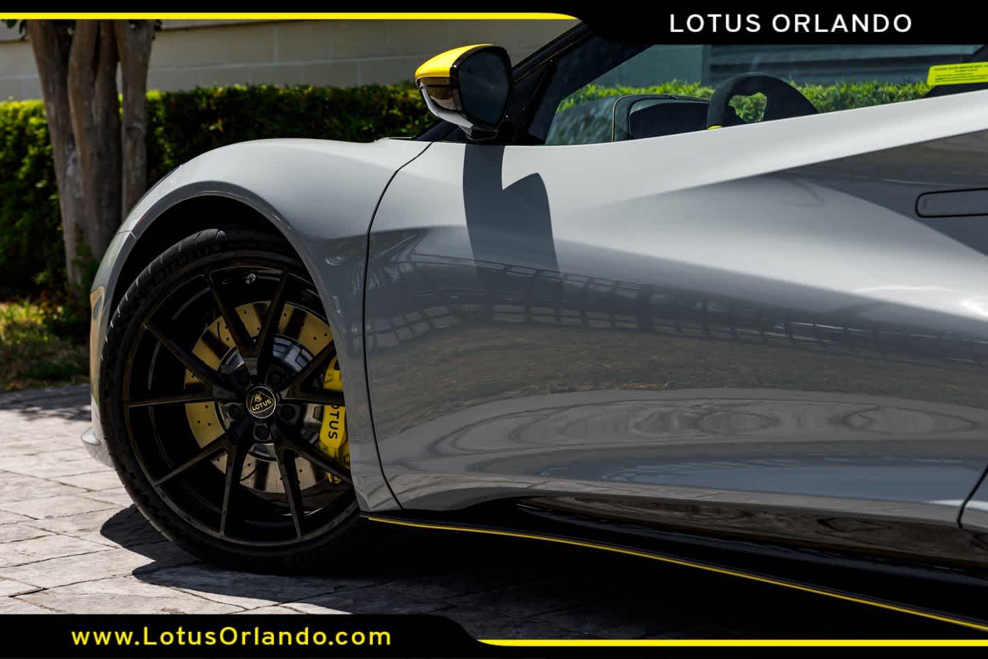 2026 Lotus Emira V6 SE Racing Line
