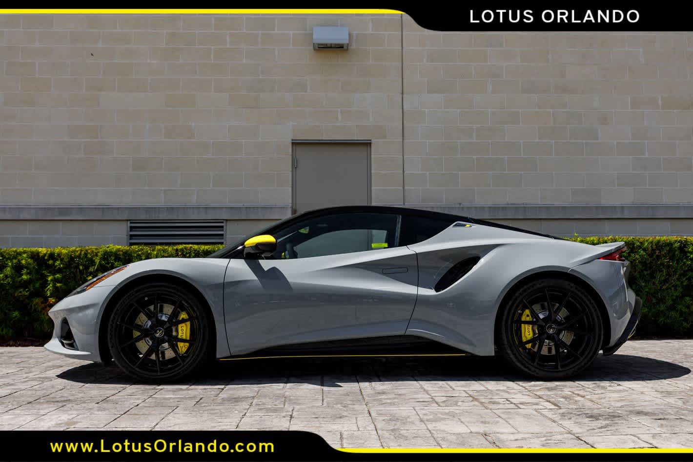 2026 Lotus Emira V6 SE Racing Line