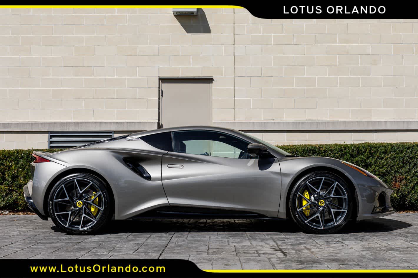 2026 Lotus Emira V6 SE