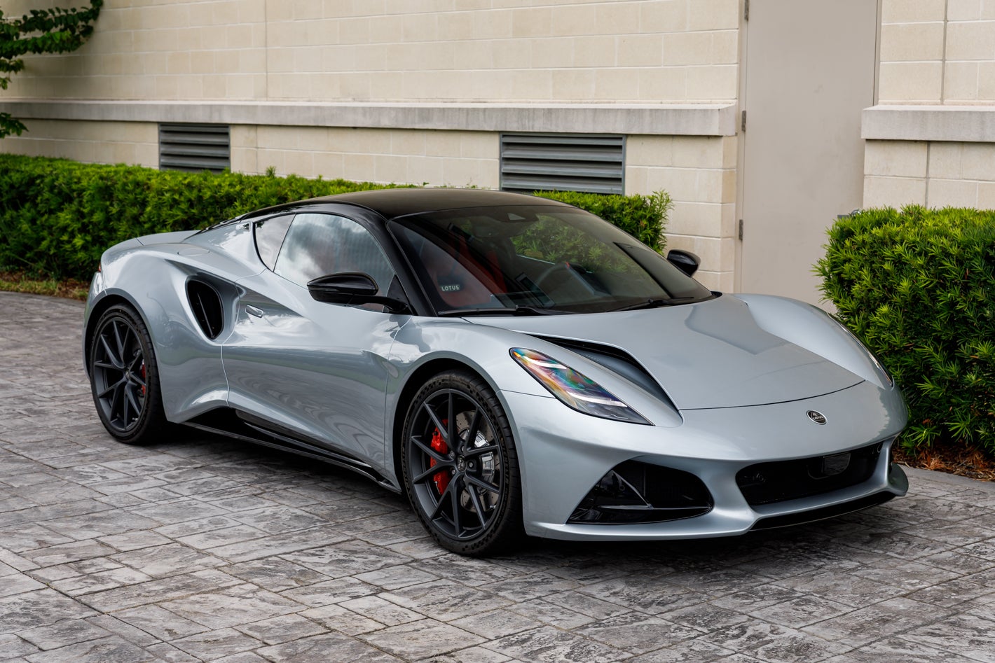 2027 Lotus EMIRA V6 SE