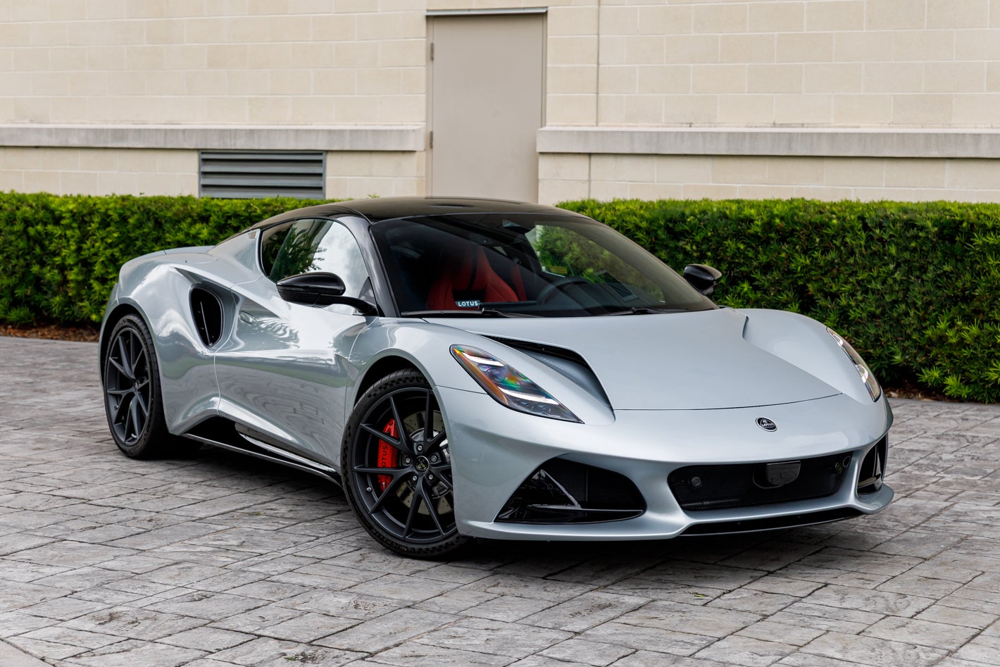 2027 Lotus EMIRA V6 SE