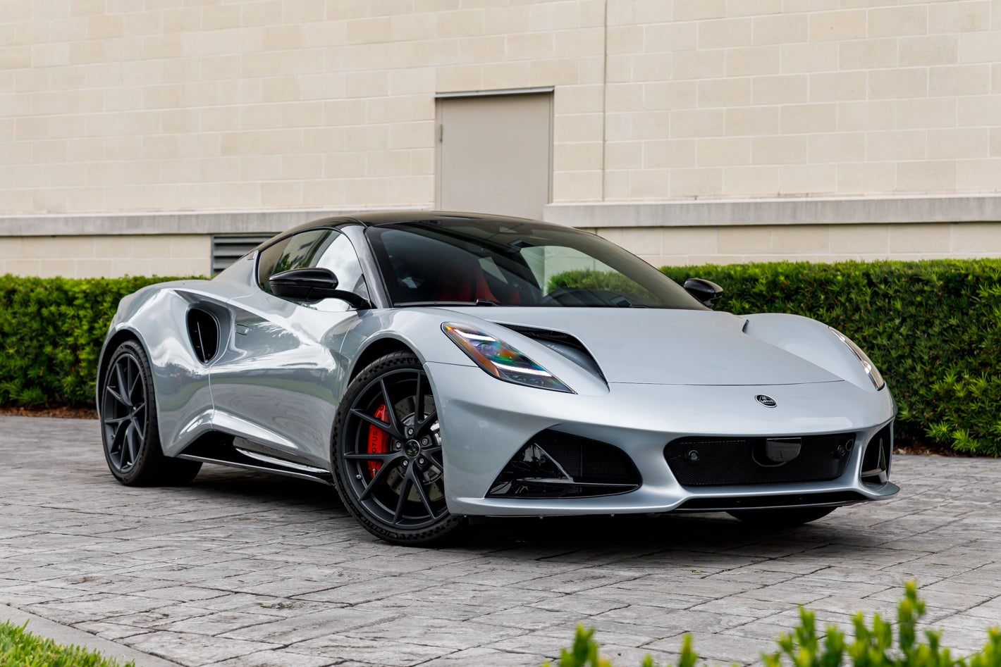 2027 Lotus EMIRA V6 SE
