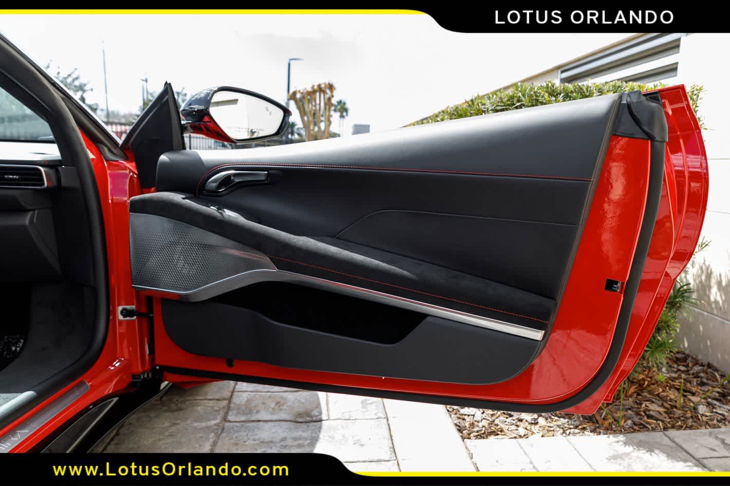 2026 Lotus Emira V6 SE