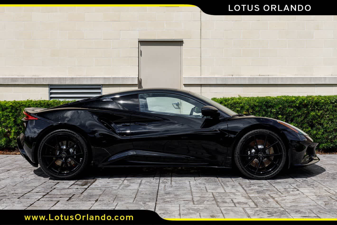 2026 Lotus Emira V6 SE