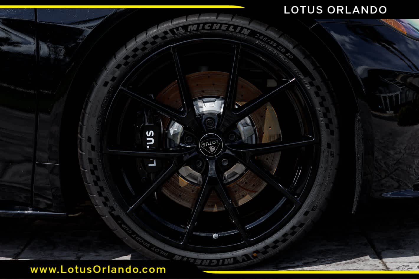 2026 Lotus Emira V6 SE