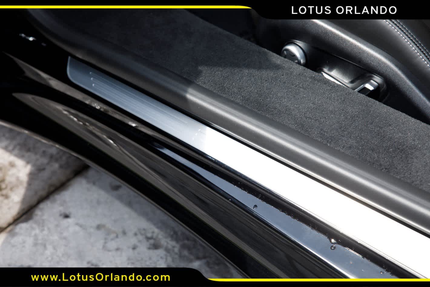 2026 Lotus Emira V6 SE