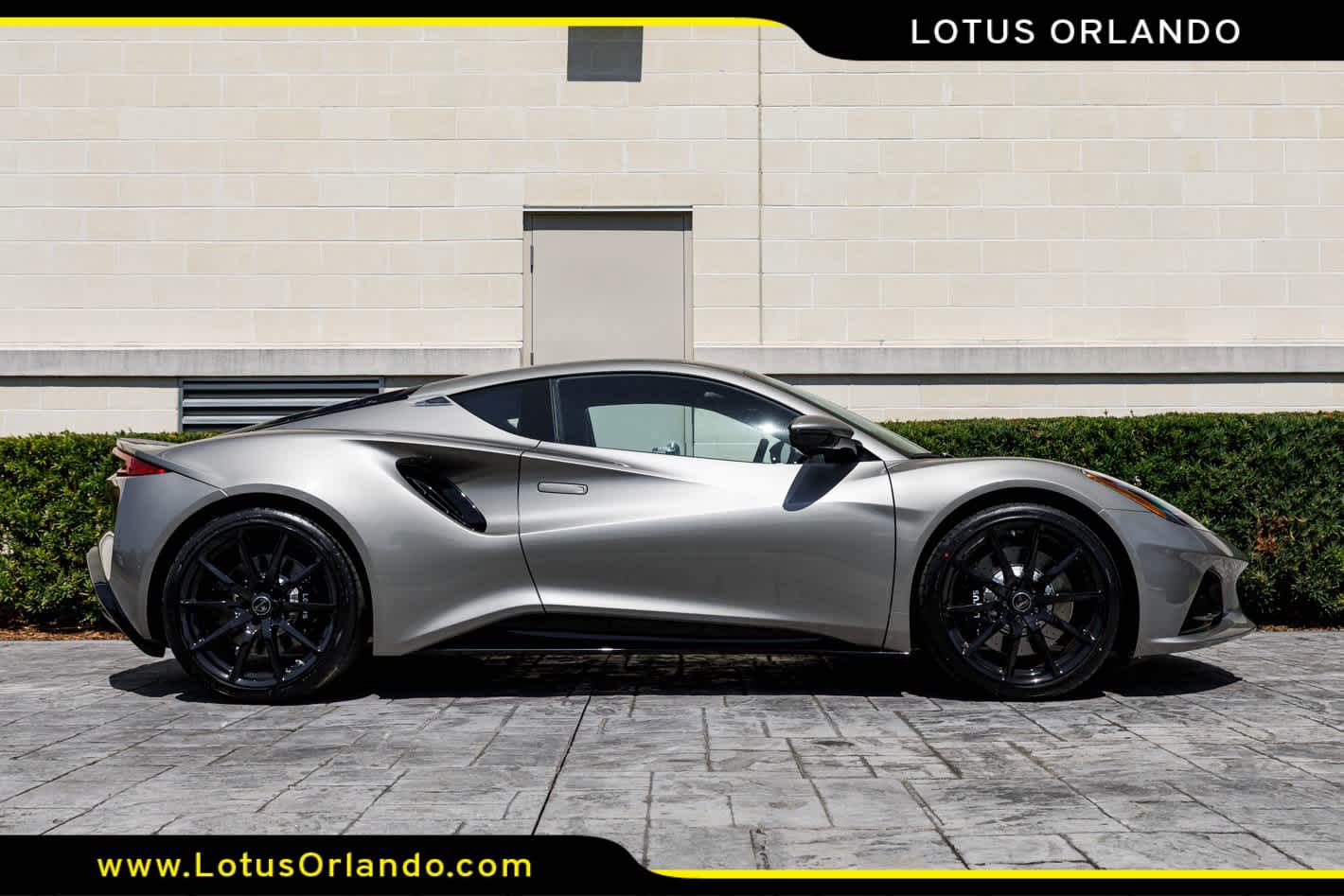 2026 Lotus Emira V6 SE