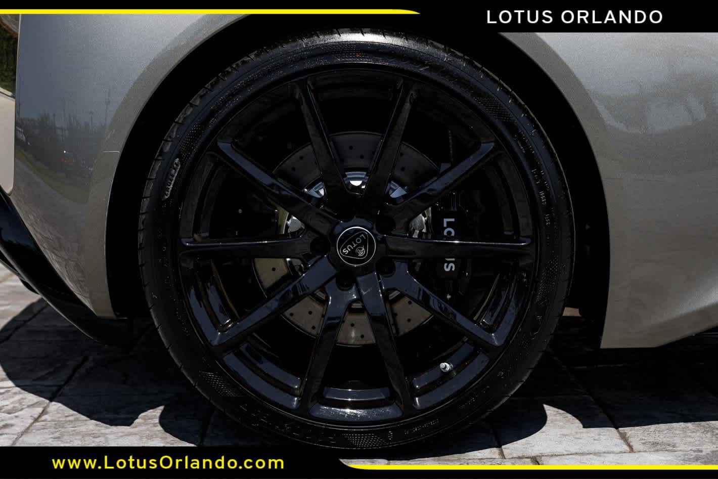 2026 Lotus Emira V6 SE