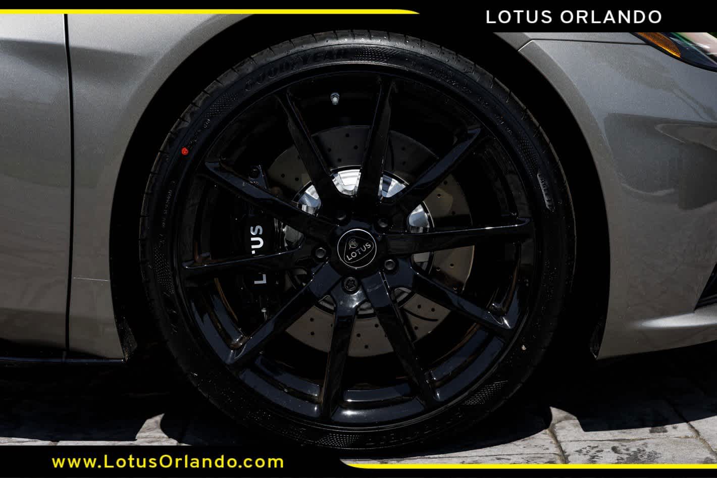 2026 Lotus Emira V6 SE