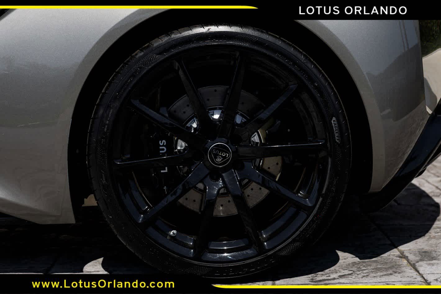 2026 Lotus Emira V6 SE