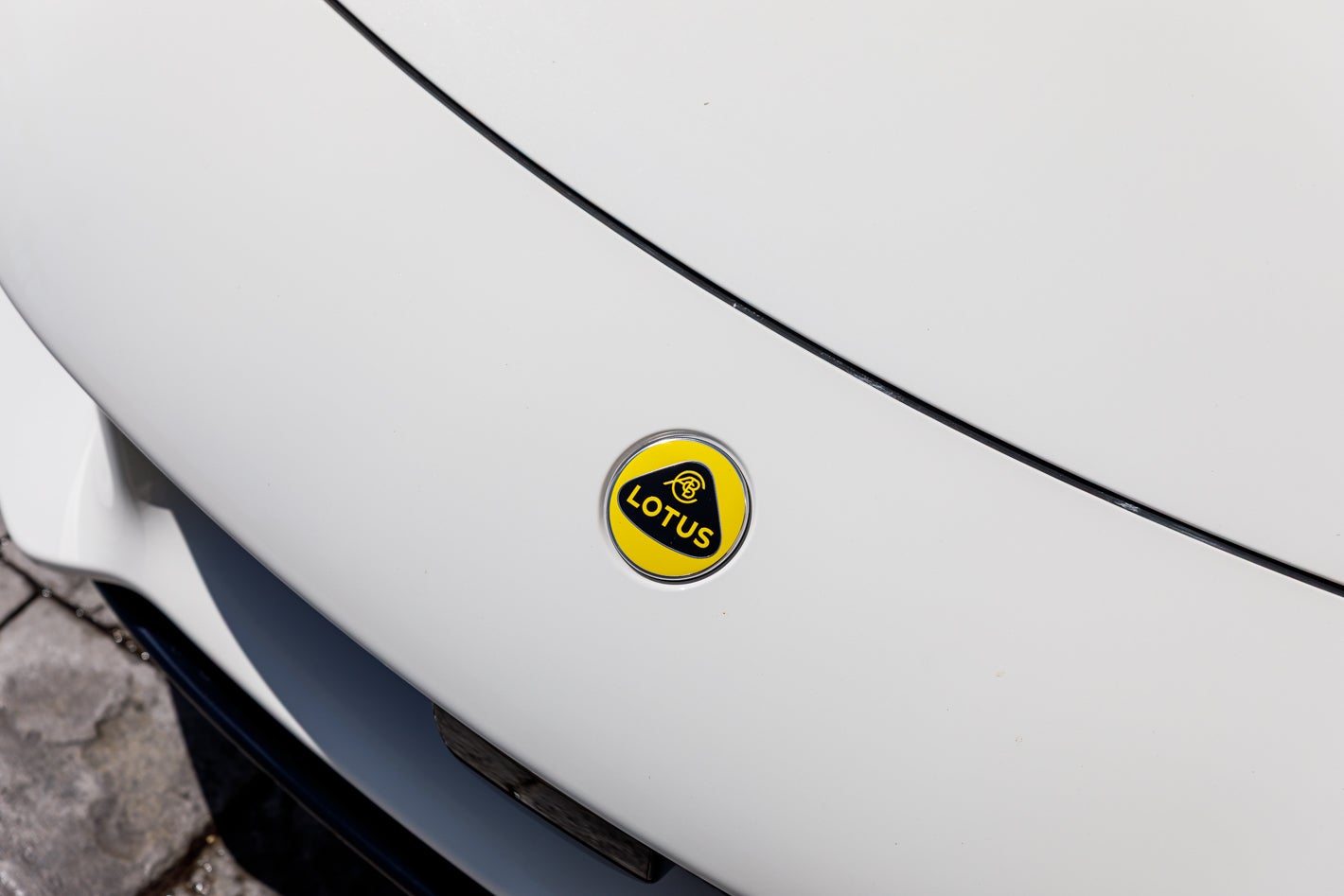 2027 Lotus EMIRA V6 SE