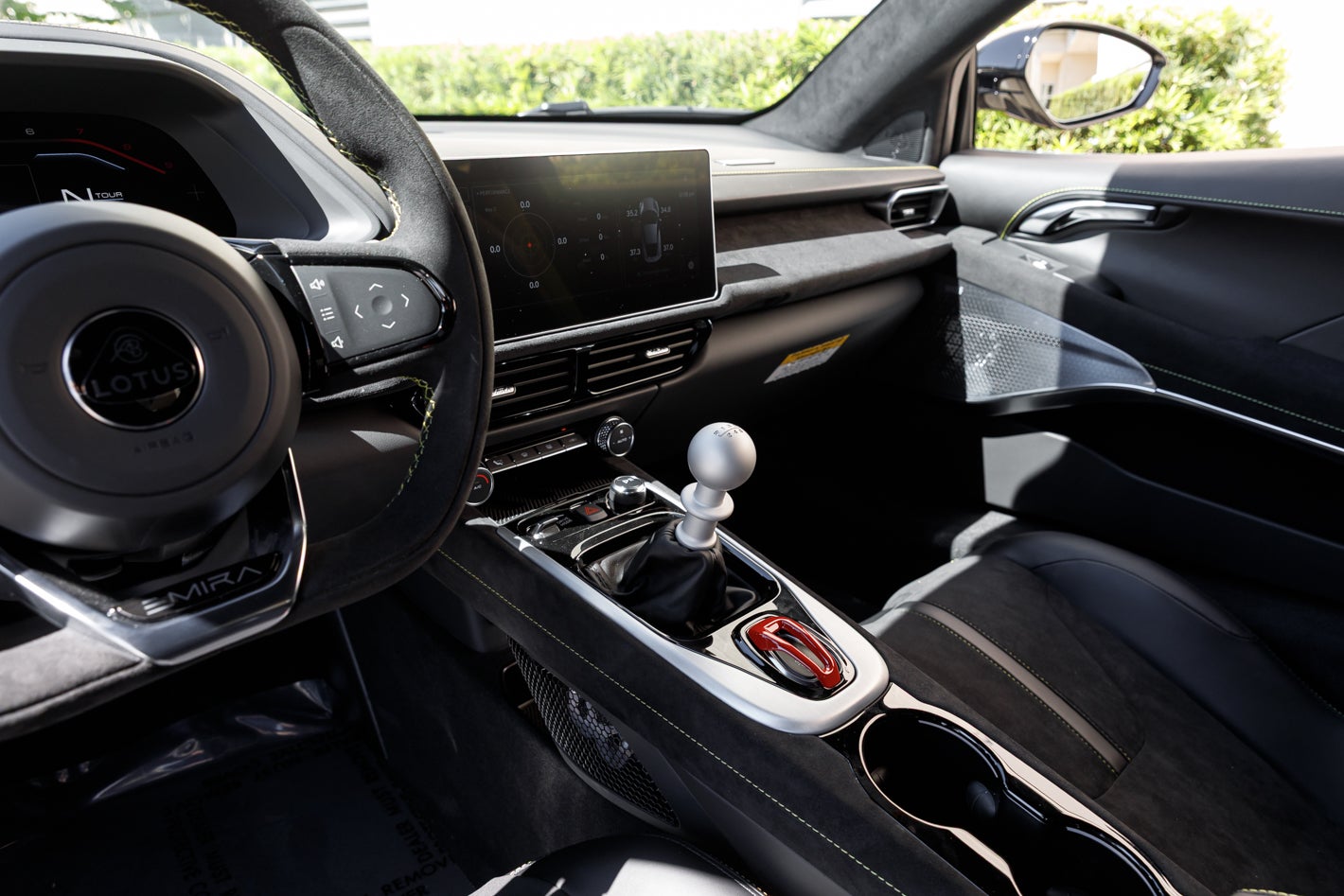 2027 Lotus EMIRA V6 SE