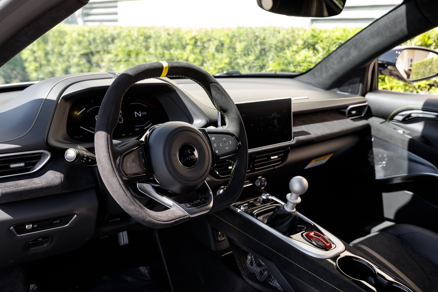 2027 Lotus EMIRA V6 SE