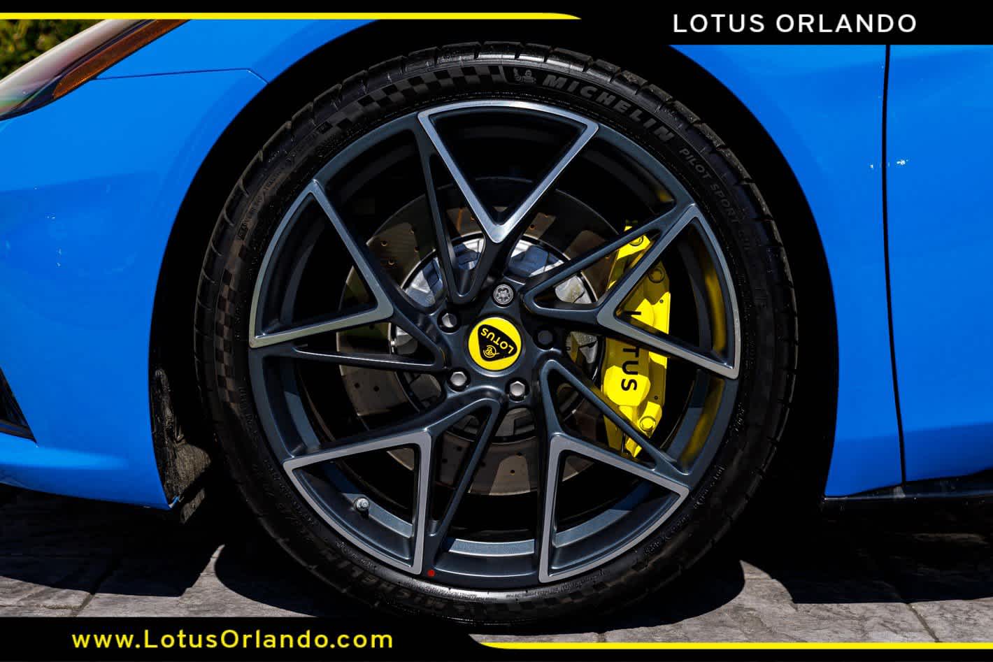 2026 Lotus Emira V6 SE