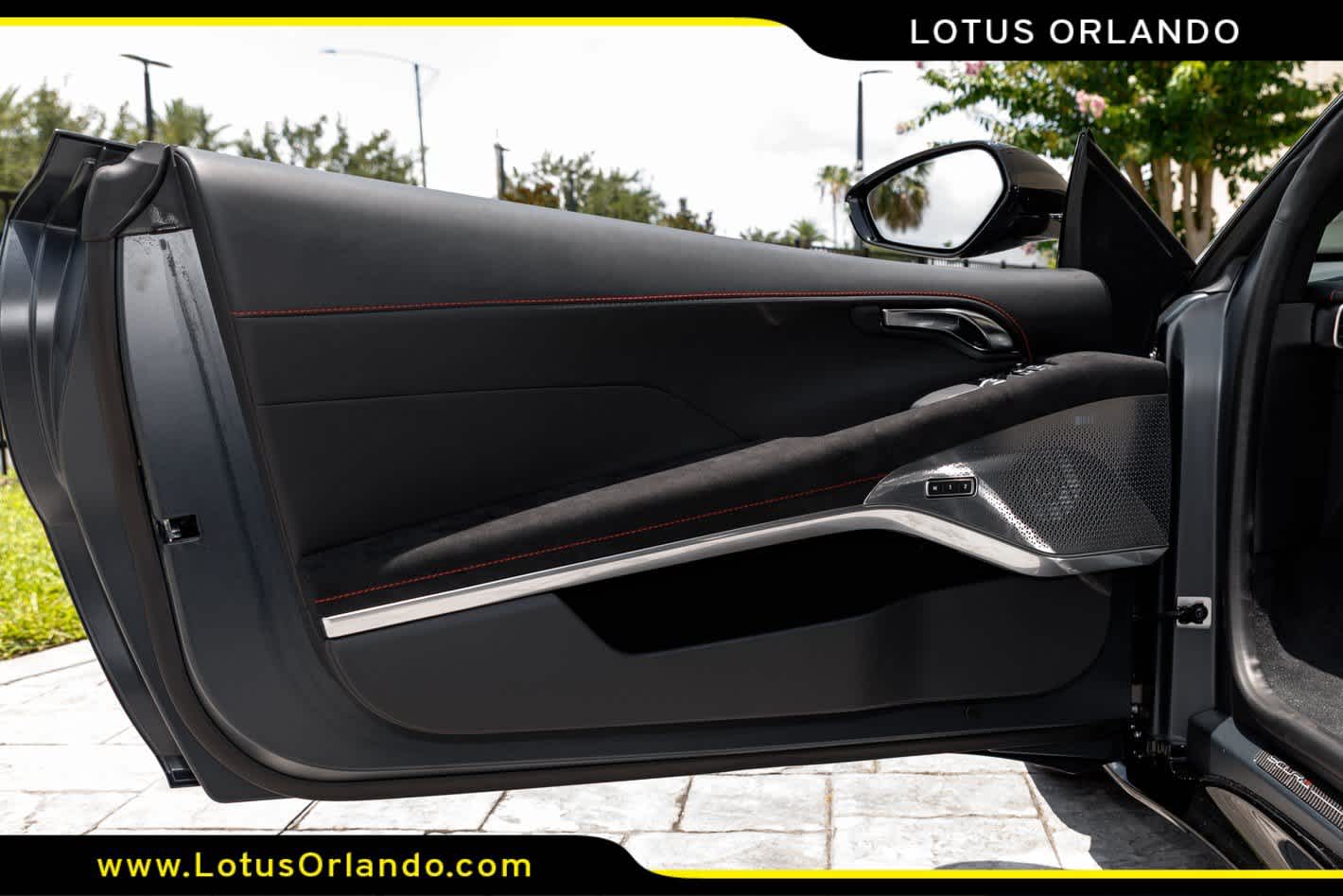 2026 Lotus Emira V6 SE