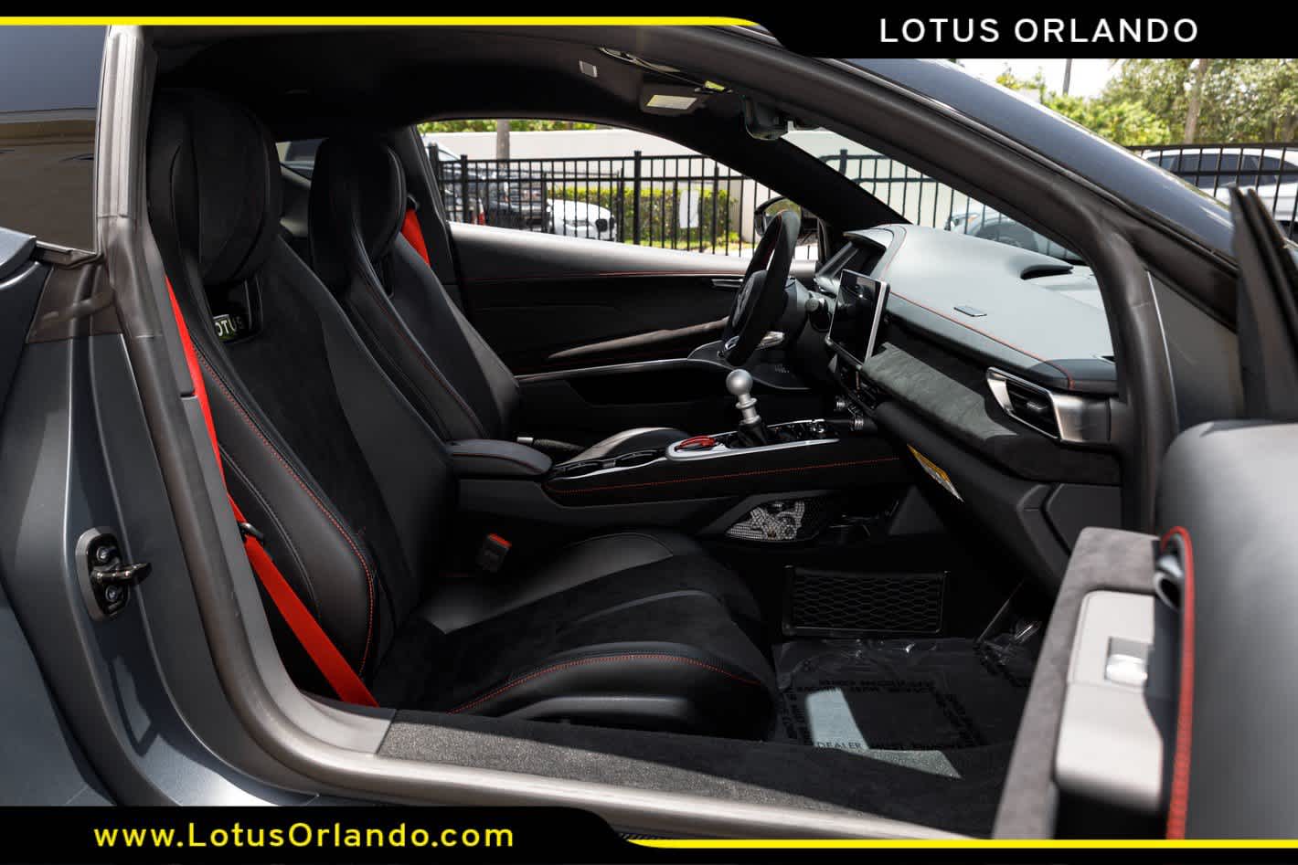 2026 Lotus Emira V6 SE