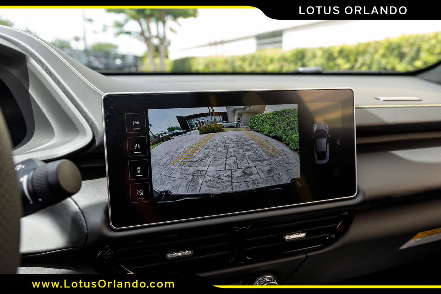 2026 Lotus Emira V6 SE