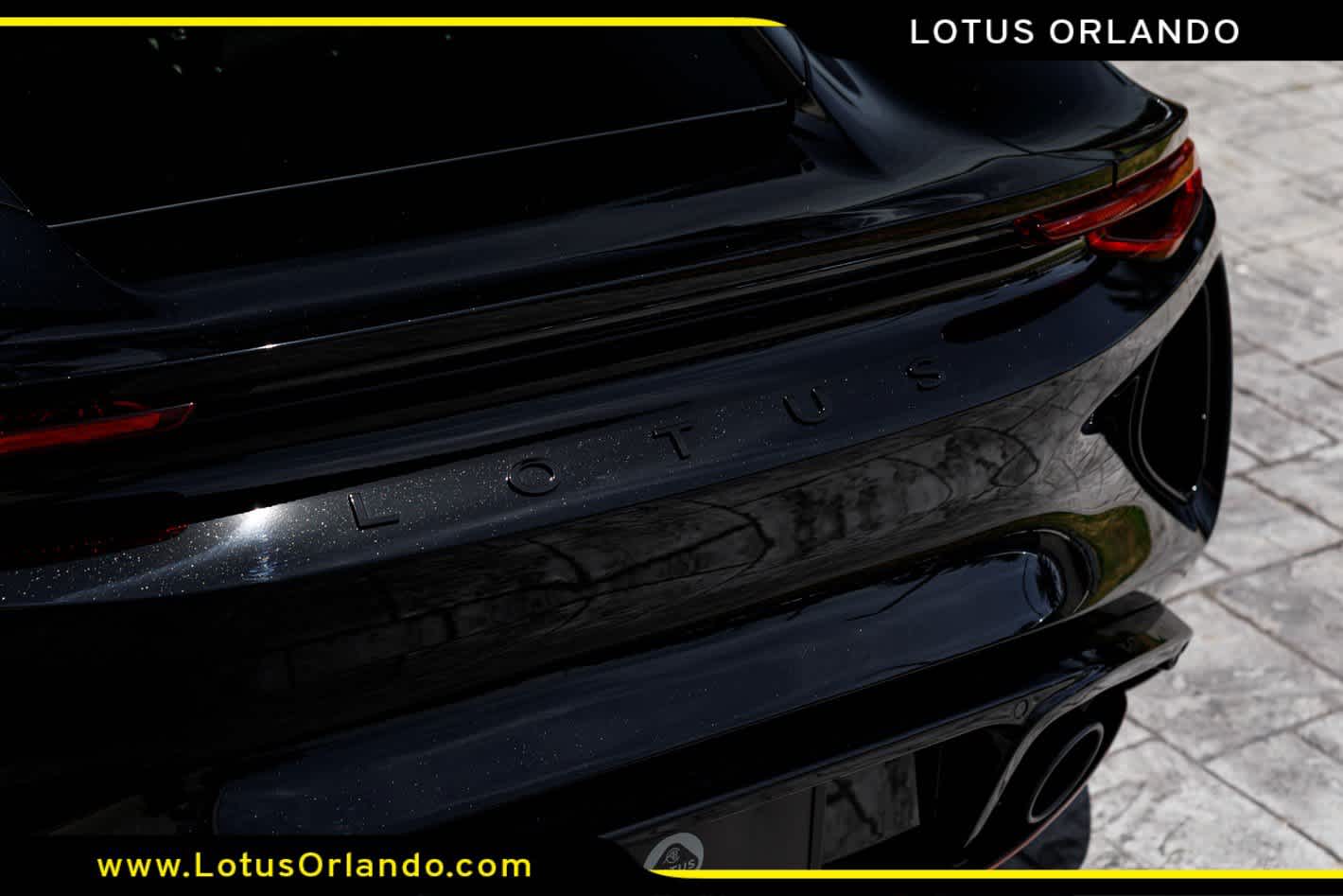 2026 Lotus Emira V6 SE Racing Line