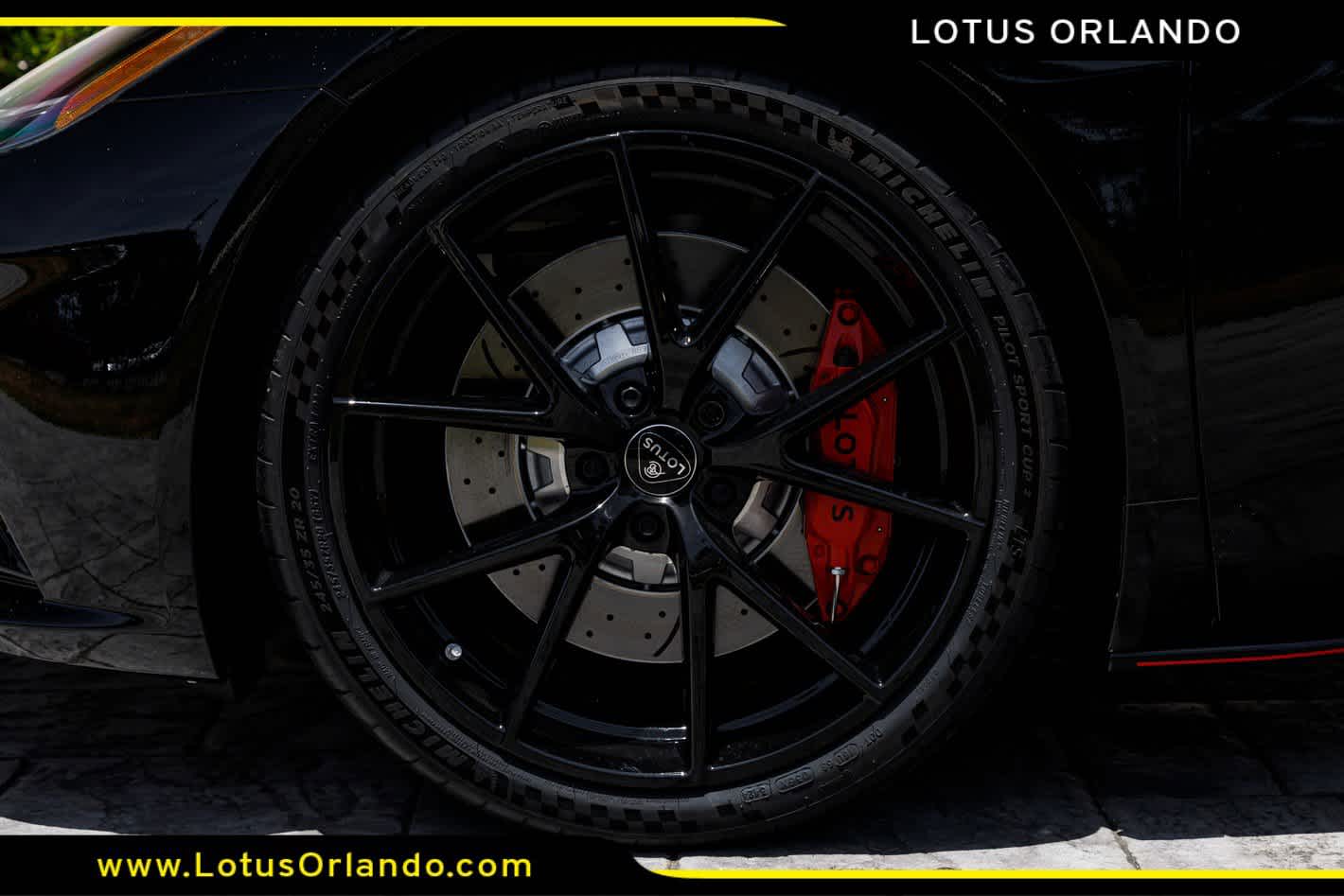 2026 Lotus Emira V6 SE Racing Line