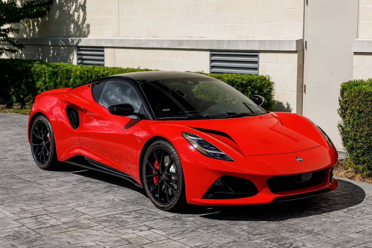 2027 Lotus EMIRA Turbo SE