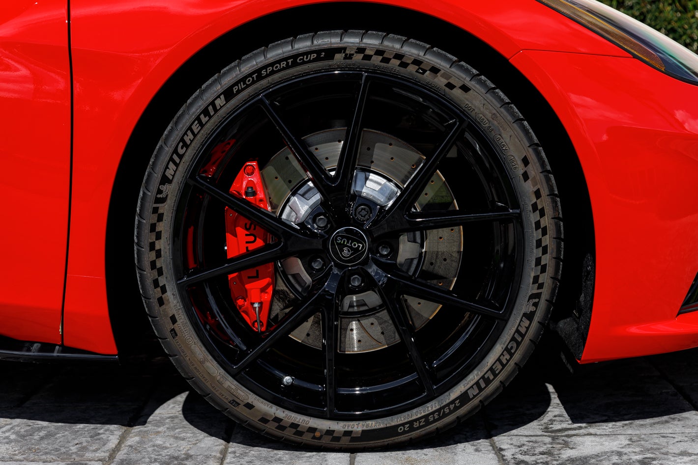 2027 Lotus EMIRA Turbo SE